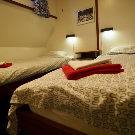 Hotelboot Sarah アムステルダム エクステリア 写真