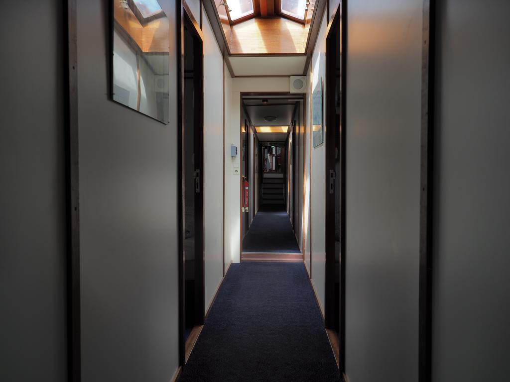 Hotelboot Sarah アムステルダム エクステリア 写真