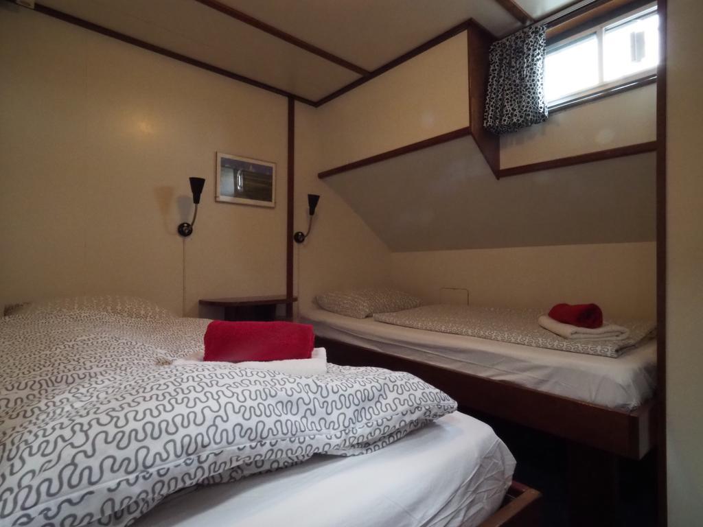 Hotelboot Sarah アムステルダム エクステリア 写真