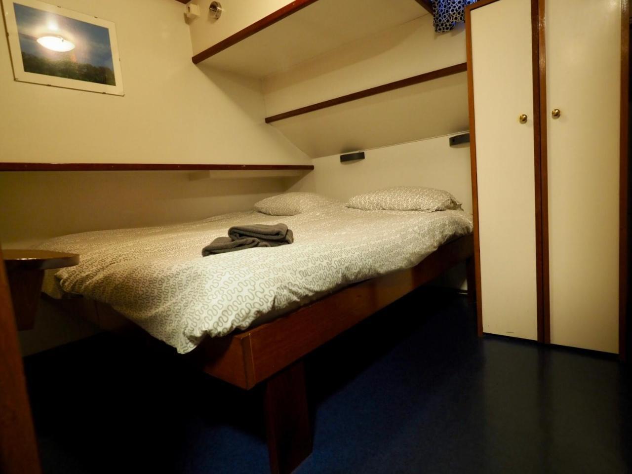 Hotelboot Sarah アムステルダム エクステリア 写真